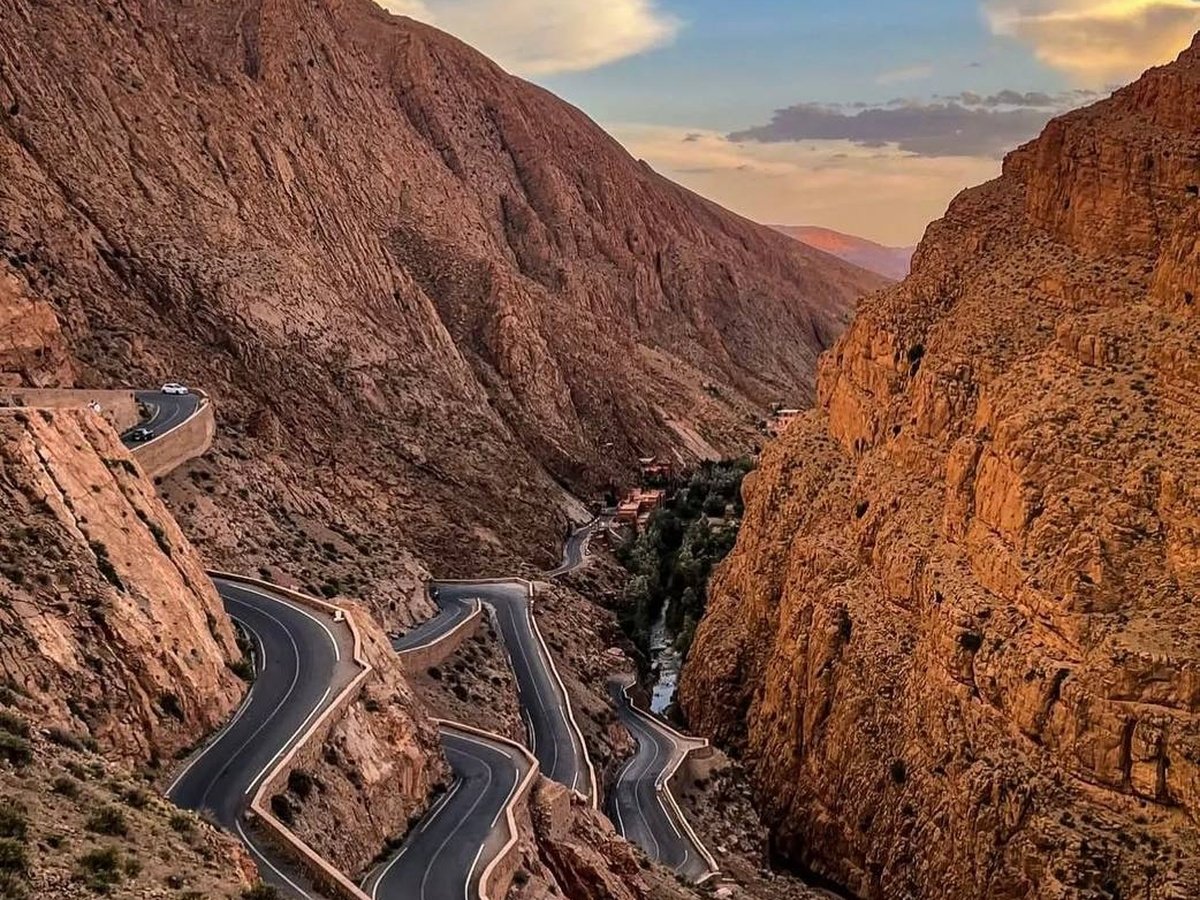 dades gorge road